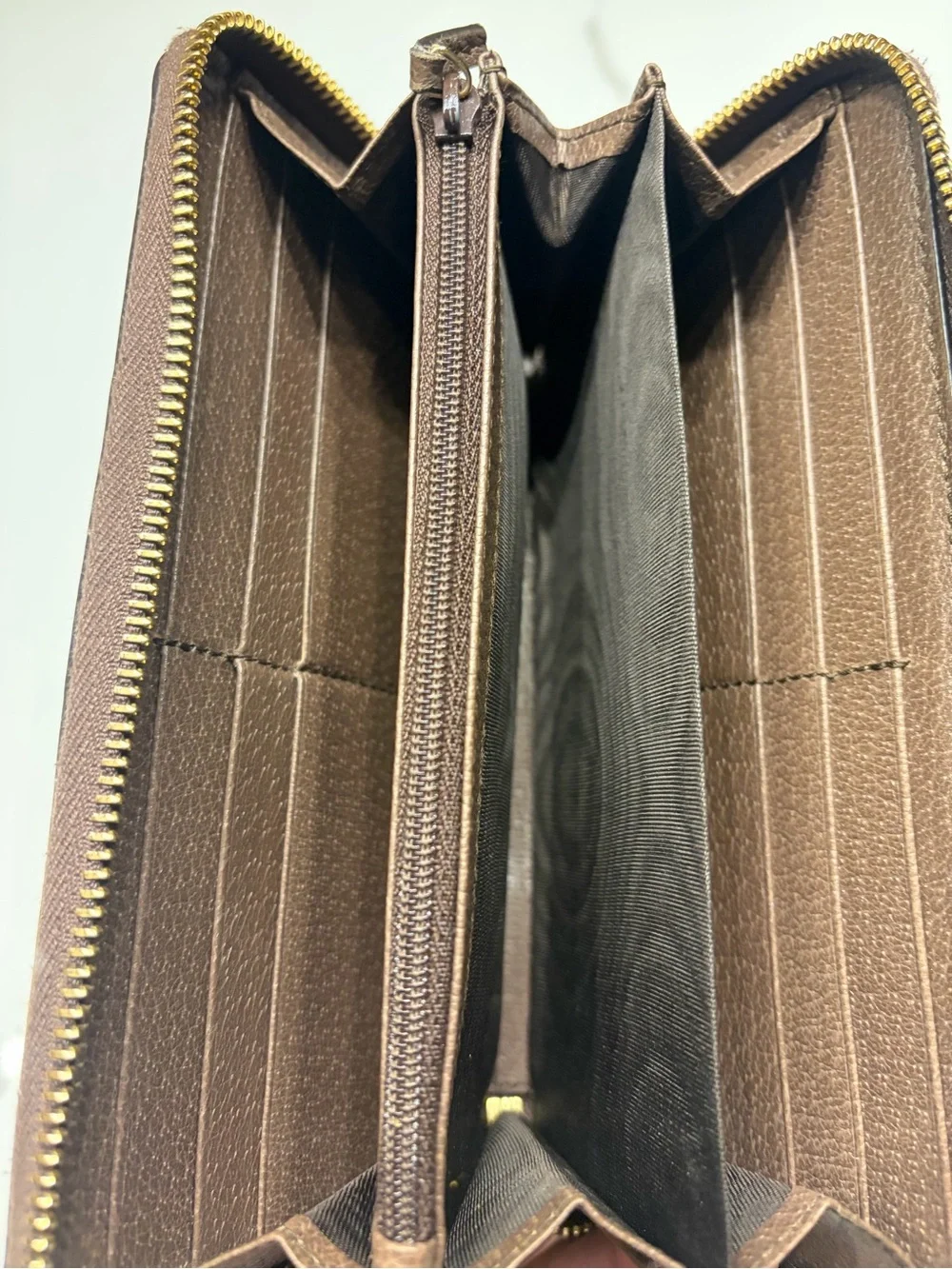Gucci Ophidia GG Supreme Zip Around Wallet with Web Stripe & Gold Hardware